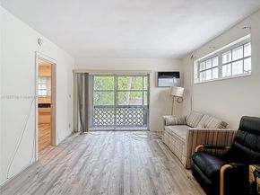 6580 Santona St A16, Coral Gables FL 33146
