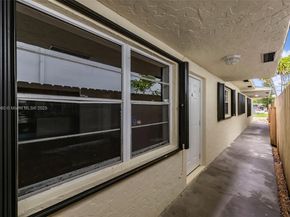 2033 Dewey St, Hollywood FL 33020