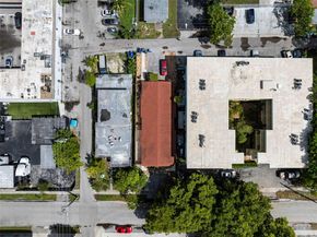2033 Dewey St, Hollywood FL 33020