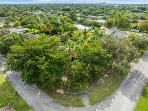 17600 SW 91st Ave, Palmetto Bay FL 33157