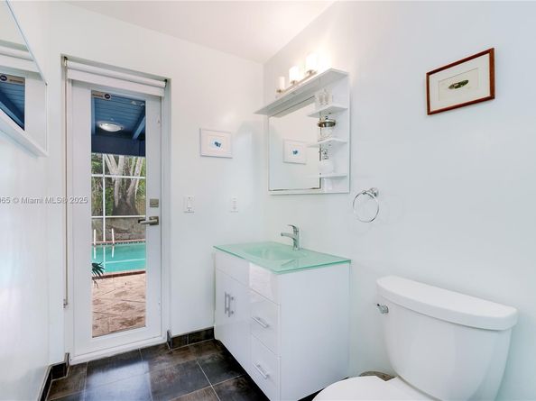 17600 SW 91st Ave, Palmetto Bay FL 33157