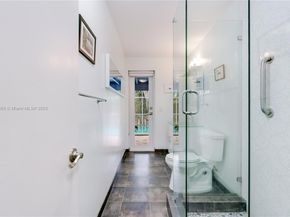 17600 SW 91st Ave, Palmetto Bay FL 33157