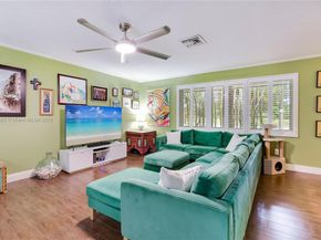 17600 SW 91st Ave, Palmetto Bay FL 33157