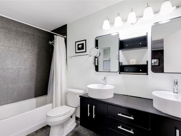 17600 SW 91st Ave, Palmetto Bay FL 33157