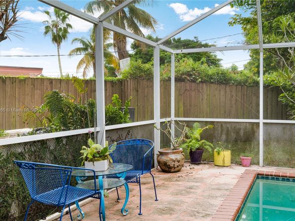 17600 SW 91st Ave, Palmetto Bay FL 33157