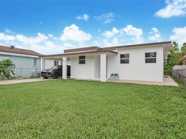 2811 SW 65th Ave, Miami FL 33155