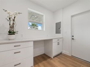 2811 SW 65th Ave, Miami FL 33155