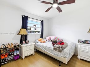 5666 Mayo St, Hollywood FL 33023