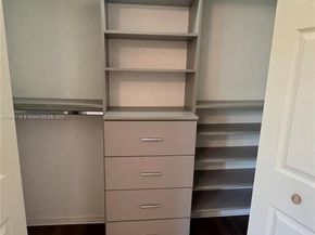 2775 NE 187th St 227, Aventura FL 33180