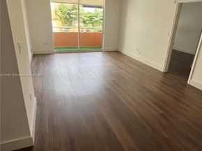 2775 NE 187th St 227, Aventura FL 33180