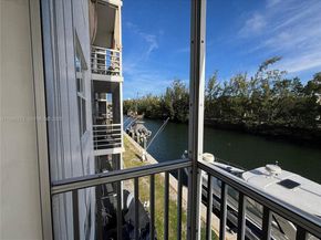 3660 NE 166th St 215, North Miami Beach FL 33160