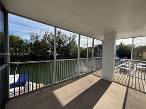 3660 NE 166th St 215, North Miami Beach FL 33160