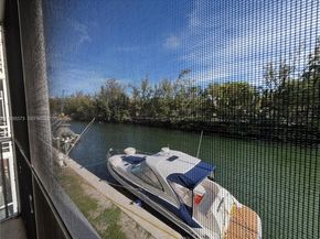 3660 NE 166th St 215, North Miami Beach FL 33160