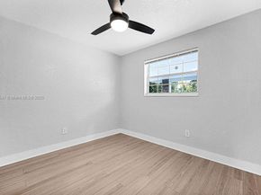 730 N 64th Ave, Hollywood FL 33024