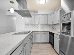 730 N 64th Ave, Hollywood FL 33024