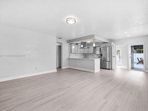 730 N 64th Ave, Hollywood FL 33024