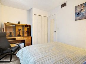 250 Jacaranda Dr 206, Plantation FL 33324