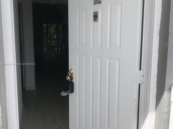 438 NE 210th Cir Ter