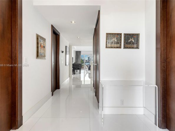 5344 Fisher Island Dr 5344, Miami FL 33109