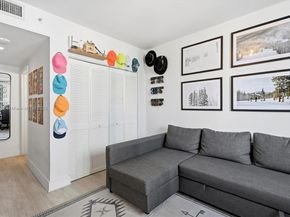 701 Brickell Key Blvd 1106, Miami FL 33131