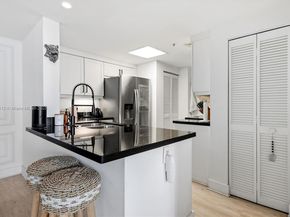 701 Brickell Key Blvd 1106, Miami FL 33131