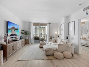 701 Brickell Key Blvd 1106, Miami FL 33131