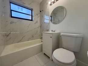 215 SW 21st Way, Fort Lauderdale FL 33312