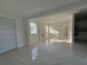 215 SW 21st Way, Fort Lauderdale FL 33312