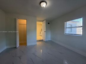 215 SW 21st Way, Fort Lauderdale FL 33312