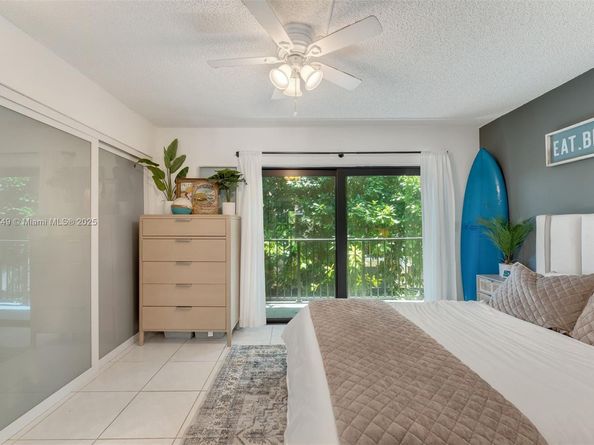 3214 W Trade Ave III5, Miami FL 33133