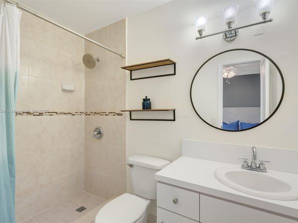 3214 W Trade Ave III5, Miami FL 33133