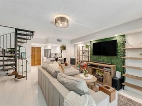 3214 W Trade Ave III5, Miami FL 33133