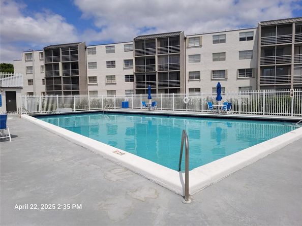 14140 SW 84th St 301H, Miami FL 33183