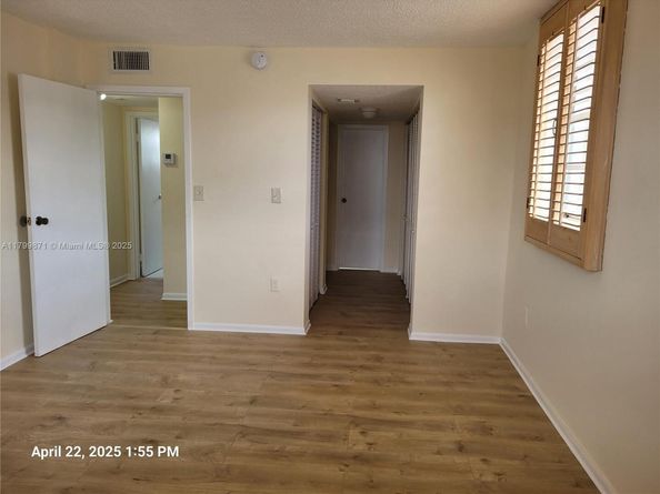 14140 SW 84th St 301H, Miami FL 33183