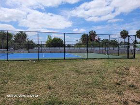 14140 SW 84th St 301H, Miami FL 33183