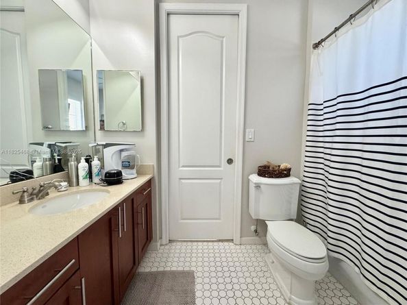 1332 SW 2nd Ct 1332, Fort Lauderdale FL 33312