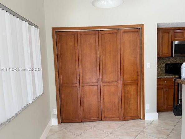 1875 NW 93rd Way, Plantation FL 33322