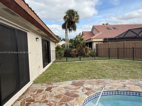 1875 NW 93rd Way, Plantation FL 33322