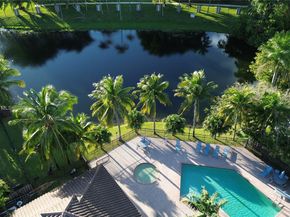 11281 Reveille Rd, Cooper City FL 33026