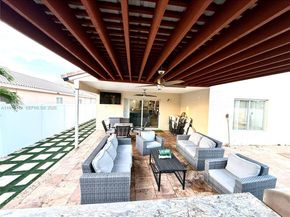 12718 SW 47th St, Miramar FL 33027