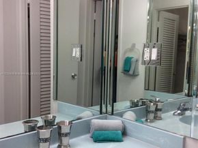 100 Lincoln Rd 616, Miami Beach FL 33139