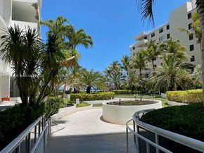 100 Lincoln Rd 616, Miami Beach FL 33139