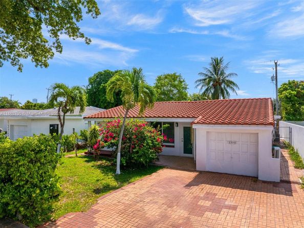 1380 71st St, Miami Beach FL 33141