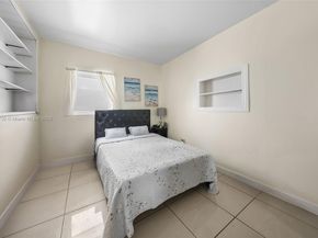 1380 71st St, Miami Beach FL 33141