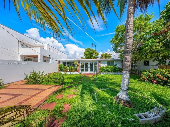 1380 71st St, Miami Beach FL 33141