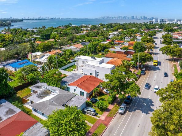 1380 71st St, Miami Beach FL 33141