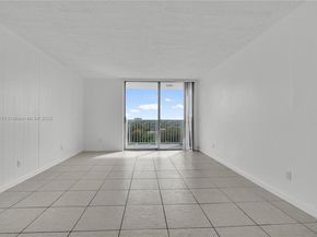 2020 NE 135th St 805, North Miami FL 33181