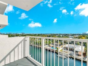 2020 NE 135th St 805, North Miami FL 33181