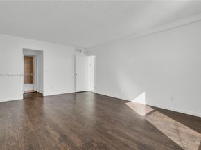 2020 NE 135th St 805, North Miami FL 33181