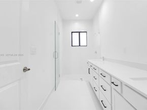 20833 SW 96th Ct, Cutler Bay FL 33189